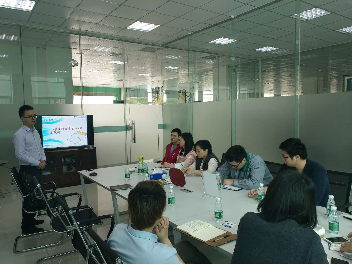 祝贺罗庚机器人签约leyu乐鱼在线官网-乐鱼(中国)ERP
